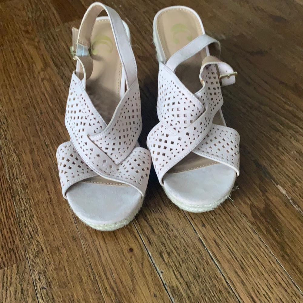 Wedge shoes